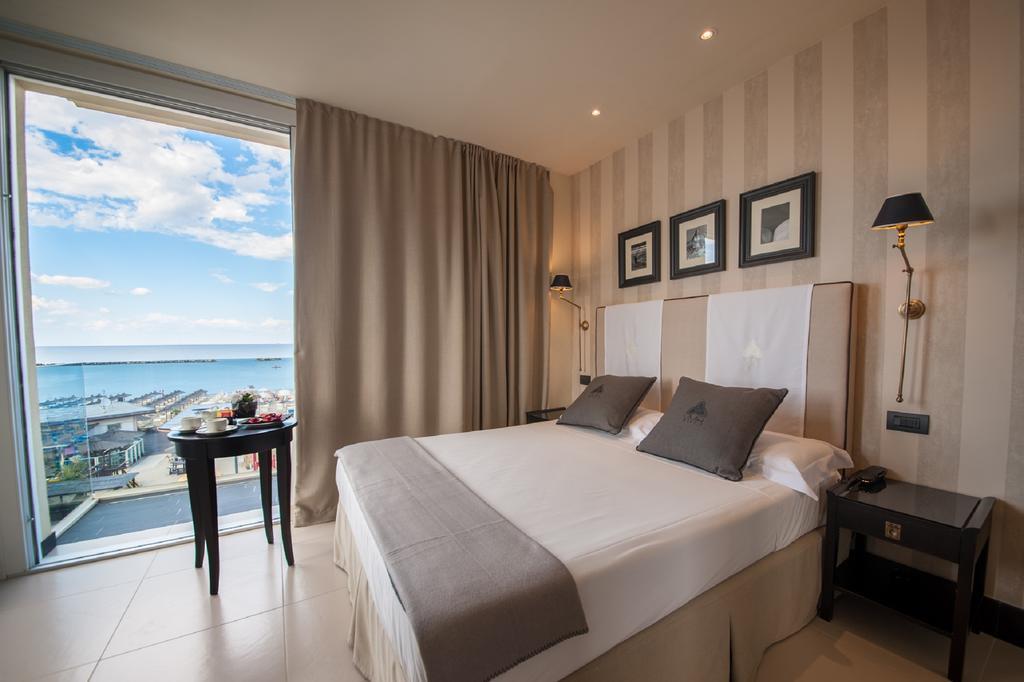 Hotel Vista Mare & Spa - Aperto Tutto L'Anno Cesenatico Luaran gambar